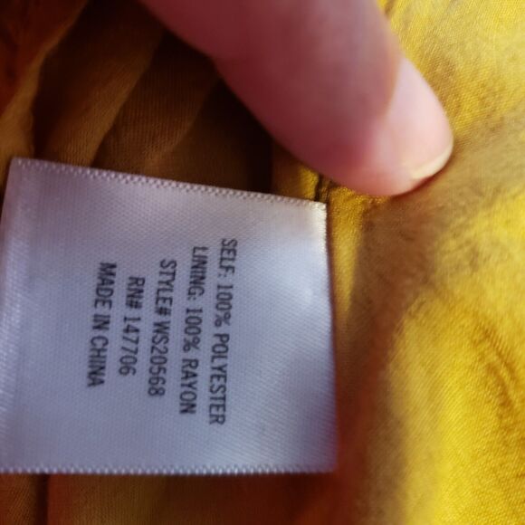 Alya Yellow Mustard/ Floral  Sleeveless Flowing Tie Front Women's Blouse Sz S - Picture 5 of 5